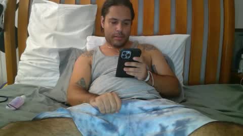 Snapshot of papiipr185 chatting on May 2026 08:47:02 PM PapiiPR185 online show from May 2026 08:47:02 PM