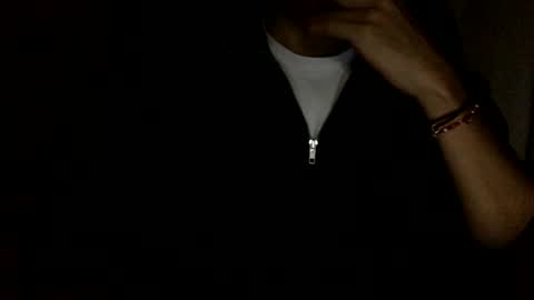 papy_dani33 online show from October 2025 09:40:01 AM