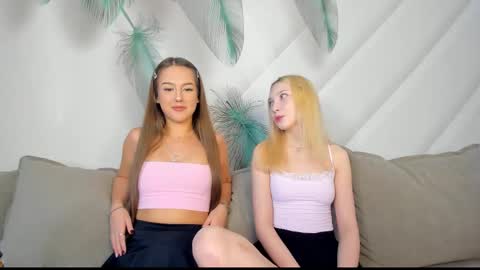 Melena online show from December 2025 09:04:02 AM