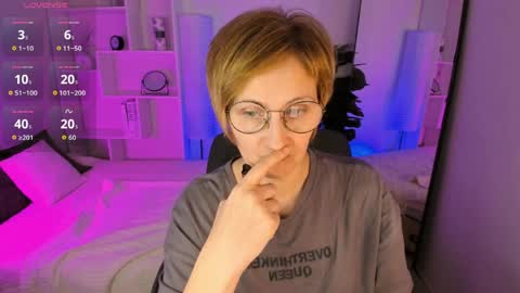 Paris online show from April 2026 05:57:01 PM