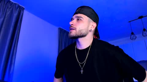 Paris online show from January 2025 02:19:01 PM