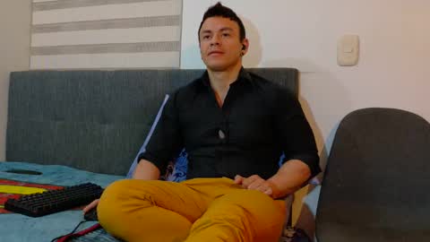 Mark Paris online show from October 2025 06:25:02 AM