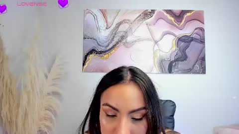 Snapshot of parisangel_ chatting on June 2026 05:12:01 AM Paris online show from June 2026 05:12:01 AM