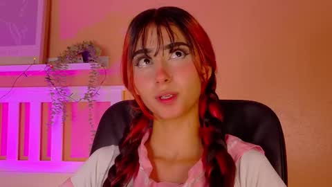 PARIS online show from December 2025 12:18:01 AM