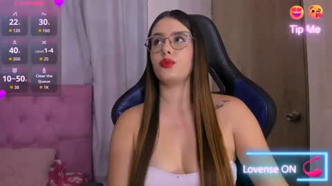 Snapshot of parisshayk chatting on June 2026 06:00:02 PM Paris online show from June 2026 06:00:02 PM