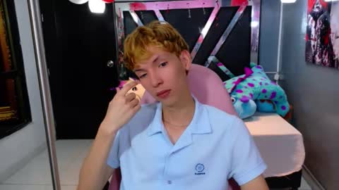 park_jimin1 online show from September 2025 12:08:02 PM