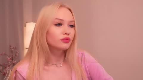 Sofi online show from November 2025 01:57:02 PM