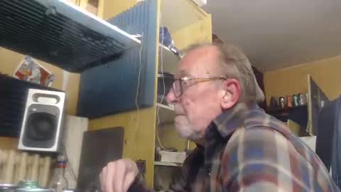 pascal88881 online show from December 2024 05:19:01 PM