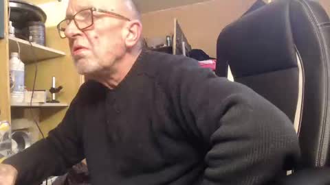 pascal88881 online show from January 2025 09:52:01 AM