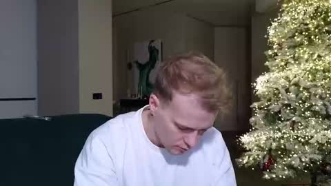 Pashka online show from November 2025 11:14:01 AM