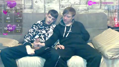 Max tall dark-haired guy with tattoos and Phil blond-haired online show from May 2026 02:42:02 AM