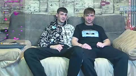 Max tall dark-haired guy with tattoos and Phil blond-haired online show from May 2026 12:51:02 AM