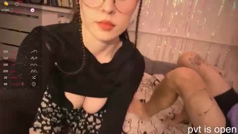 Zoe online show from February 2026 03:30:02 PM