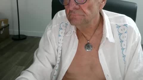 Bob online show from December 2025 02:47:02 PM