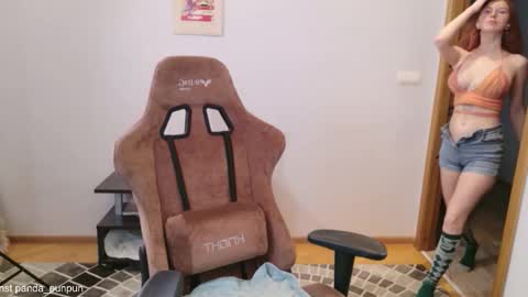 Snapshot of pathos_of_things chatting on January 2026 11:48:01 AM off - Tuesday and wednesdayfriday online show from January 2026 11:48:01 AM