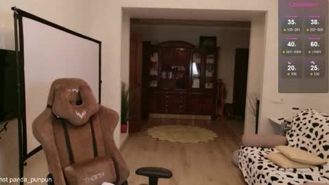 Snapshot of pathos_of_things chatting on February 2026 02:36:01 PM off - Tuesday and wednesdayfriday online show from February 2026 02:36:01 PM