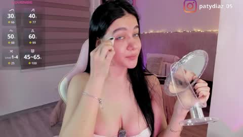 Paty online show from April 2026 11:04:01 PM