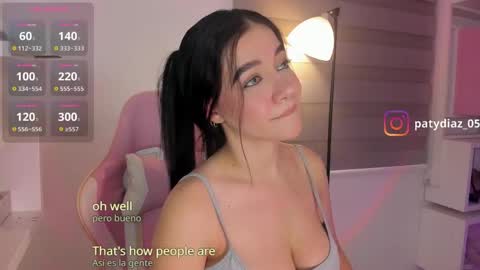 Snapshot of patricia69fox chatting on May 2026 01:44:01 AM Paty online show from May 2026 01:44:01 AM