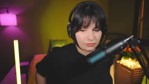 Patricia online show from December 2024 07:00:02 PM