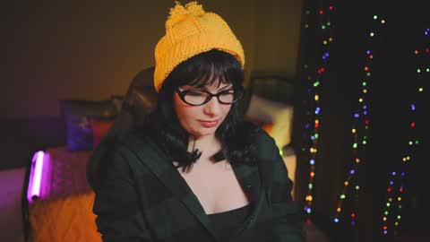 Patricia online show from January 2025 09:07:01 PM