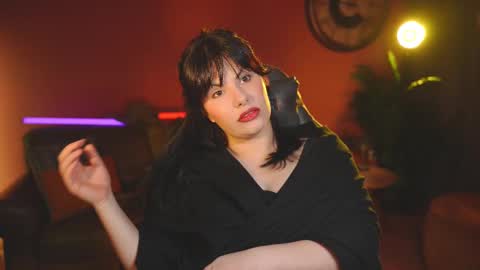 Patricia online show from March 2025 08:25:01 PM