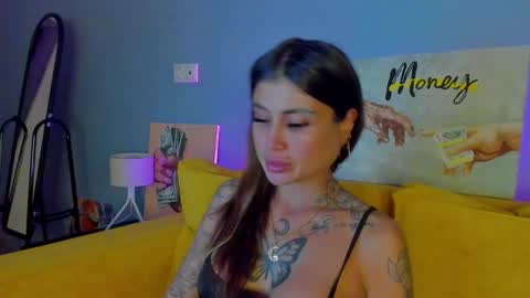 Snapshot of patricia_cox chatting on September 2025 08:33:02 PM Patricia GMT2 Wed-Thu 5-11am Sat-Mon 5-11am online show from September 2025 08:33:02 PM