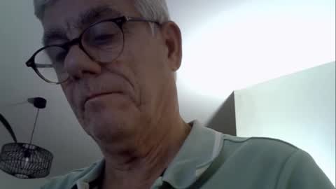 patrick5275 online show from October 2025 10:21:01 PM