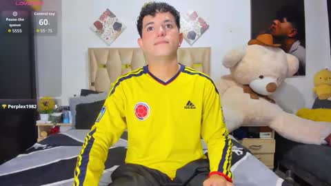 Snapshot of patrick_sanzzz chatting on December 2025 11:23:01 PM Patrick online show from December 2025 11:23:01 PM