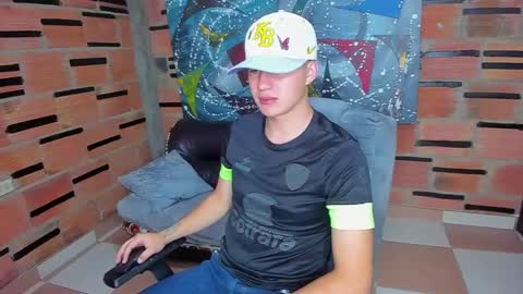 .... online show from February 2025 01:20:01 PM