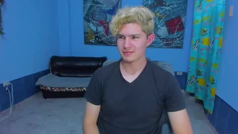 .... online show from October 2025 10:43:02 PM