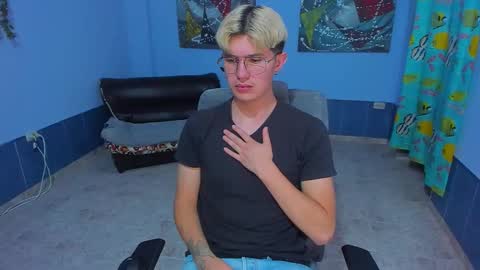 .... online show from November 2025 06:49:01 AM