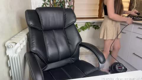 Andreea online show from January 2025 05:07:02 PM