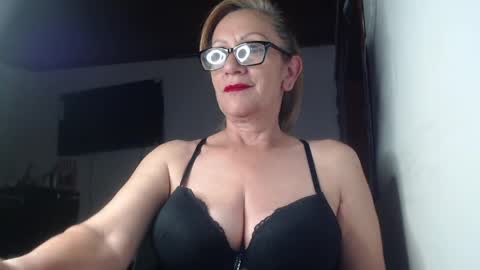 Snapshot of patty_sexy69 chatting on May 2026 11:20:01 PM Patty online show from May 2026 11:20:01 PM