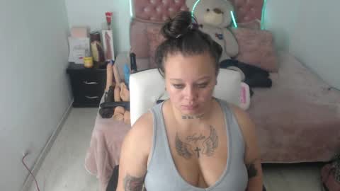 Snapshot of patty_squirt87 chatting on April 2026 11:46:02 AM patty squirt87 online show from April 2026 11:46:02 AM