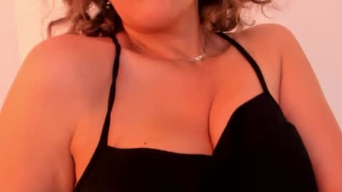 Paty Chic online show from April 2026 02:22:01 PM