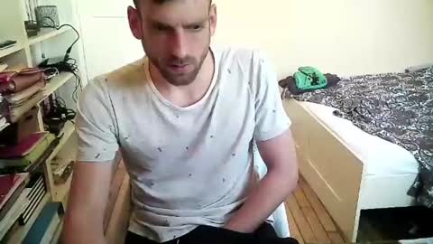 Paul online show from April 2026 02:44:02 PM