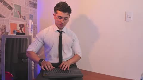 Paul online show from February 2025 03:18:02 PM