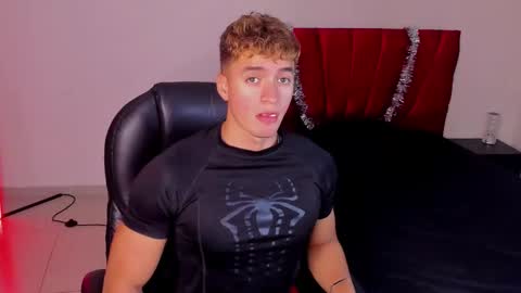 Paull George online show from November 2025 03:45:02 PM