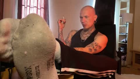 Paul online show from December 2025 02:30:02 AM