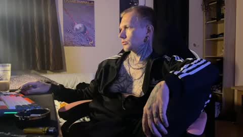 Paul online show from May 2026 03:17:01 PM