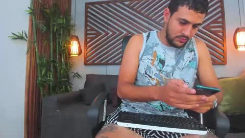 Paul Rivera online show from February 2025 01:10:01 AM