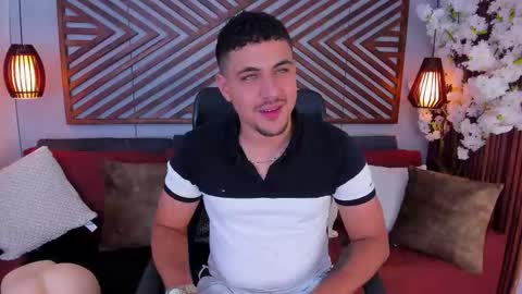 Paul Rivera online show from November 2025 07:15:01 PM