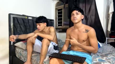 paul_tony13 online show from January 2026 01:54:02 AM