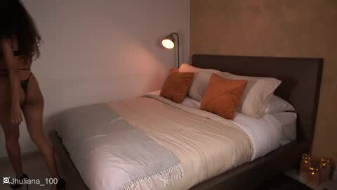 Paula online show from January 2025 11:58:01 PM