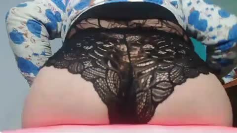 Snapshot of paulavaltina21 chatting on December 2024 10:38:02 AM PAULA VALENTINA online show from December 2024 10:38:02 AM