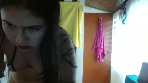 paulet latiin online show from November 2025 08:02:01 PM