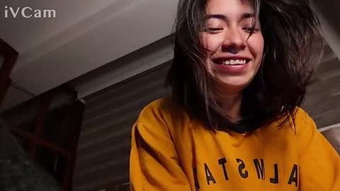 Snapshot of paulette_diaz_ chatting on February 2026 03:17:01 AM Pau online show from February 2026 03:17:01 AM