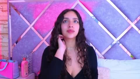 paulette_dupont_ online show from May 2026 03:23:01 AM
