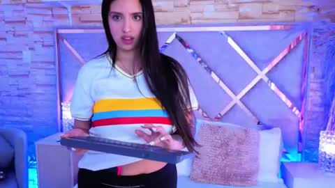 Snapshot of paulette_dupont_ chatting on July 2026 02:38:01 AM paulette_dupont_ online show from July 2026 02:38:01 AM