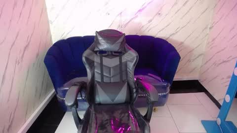 Live 800am 200pm COLOMBIAN HOUR online show from March 2025 04:24:01 PM